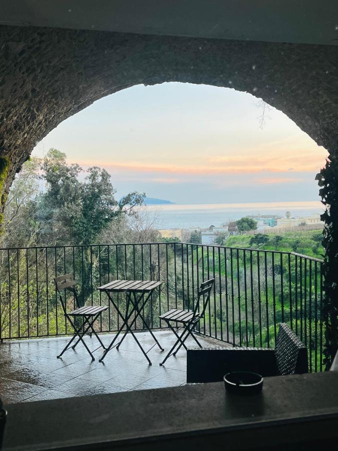 Alloggio Incantevole A Napoli : Maison Mj エクステリア 写真